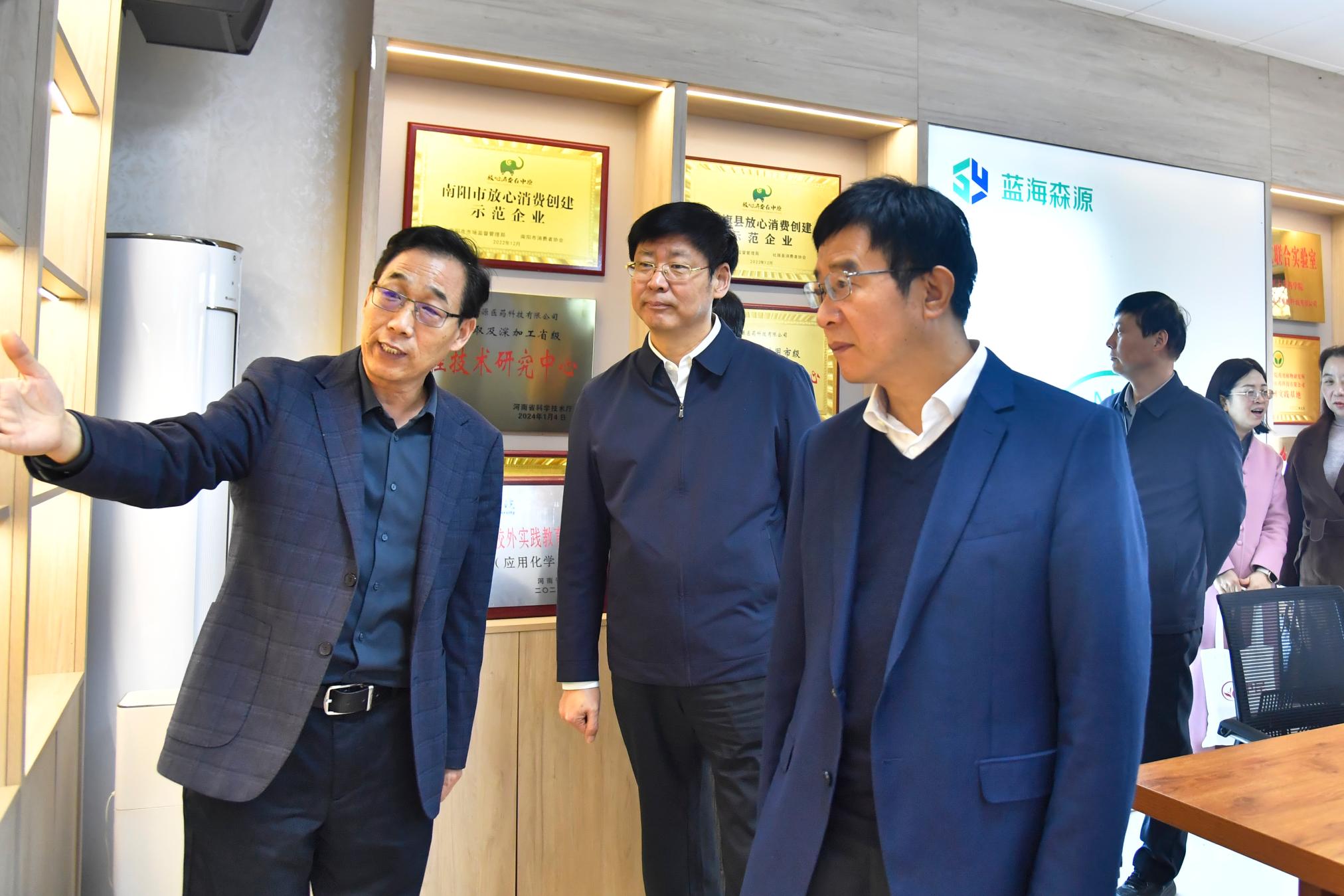 3调研现场.jpg