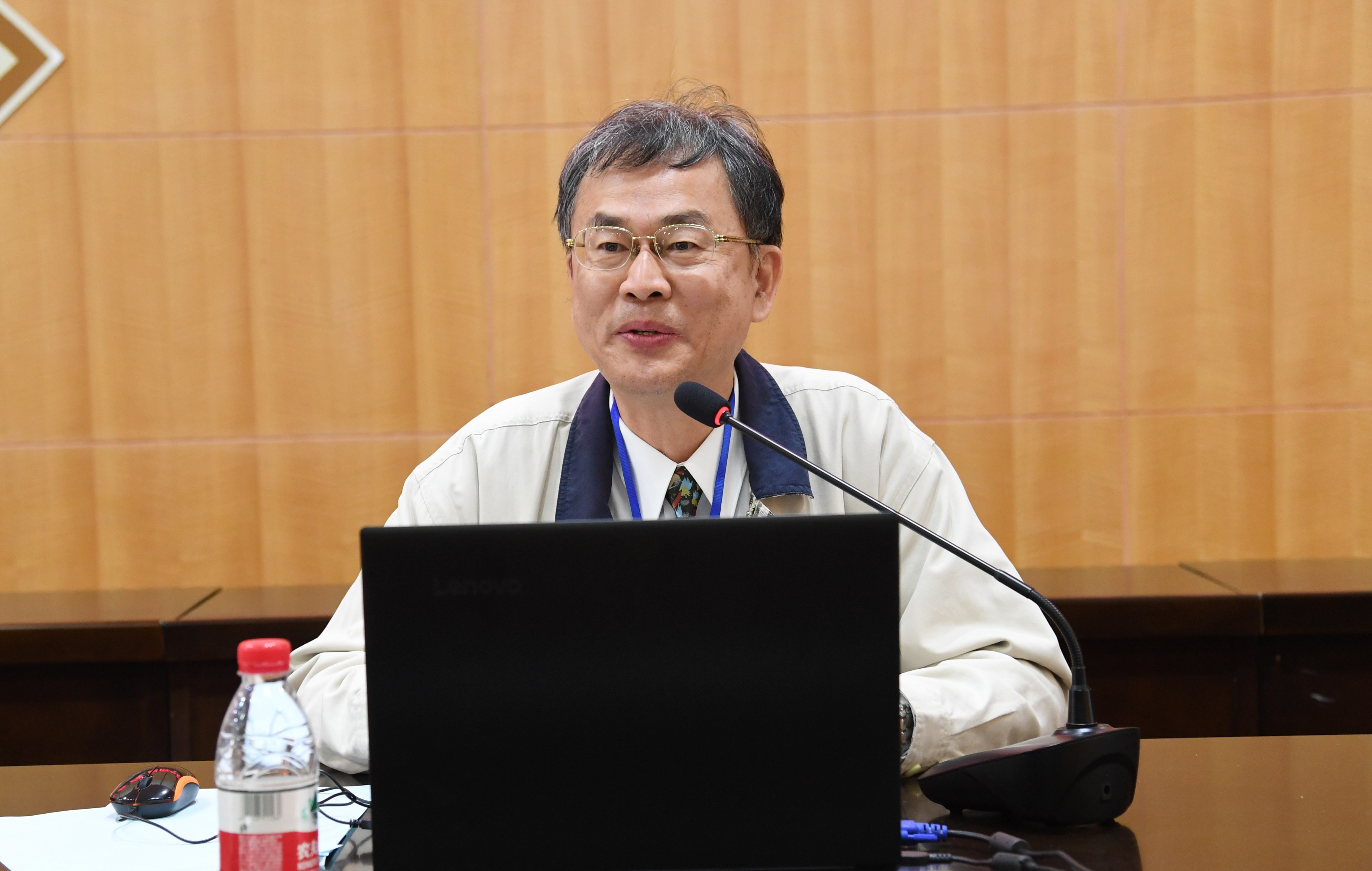 5台湾辅仁大学林叶连教授.JPG