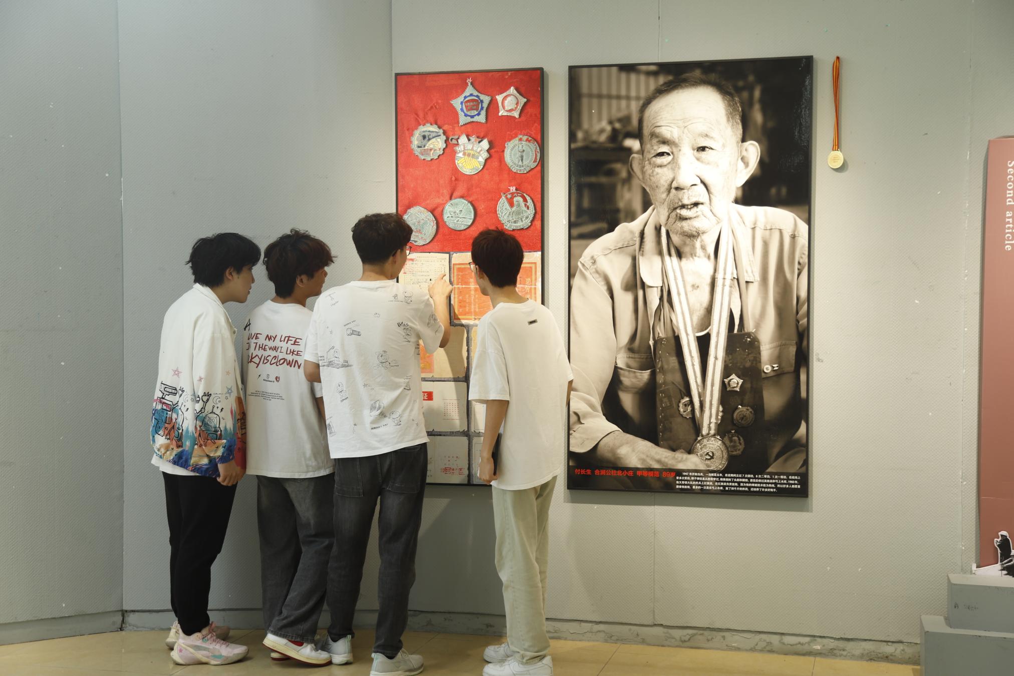 1活动现场.jpg